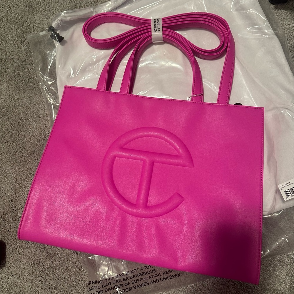Telfar Medium Shopper Azalea